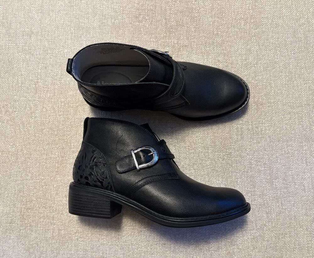Alegria Women's Leather Ankle Boots Mikki Size 9.5-10 EU40 Black Embossed Heel